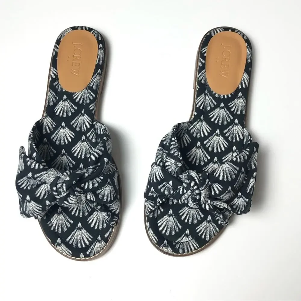 J.Crew Women's Trendy Black and  White Fan Bow  Sandals Sz 7